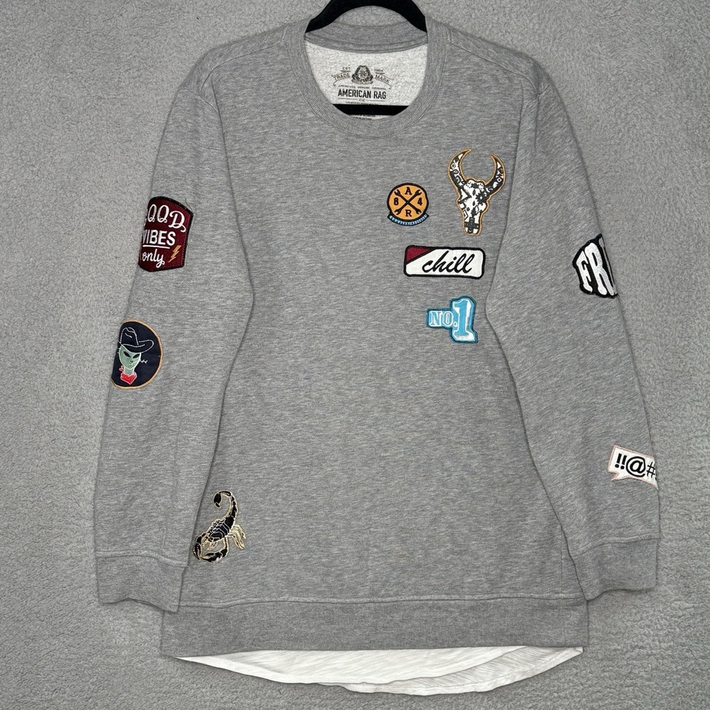 American Rag Crewneck Sweatshirt Womens Medium Gray Patches Patchwork